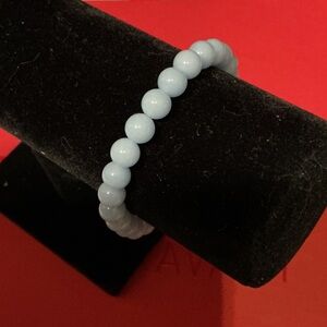 Elegant Blue Beaded Bracelet Glow in the dark